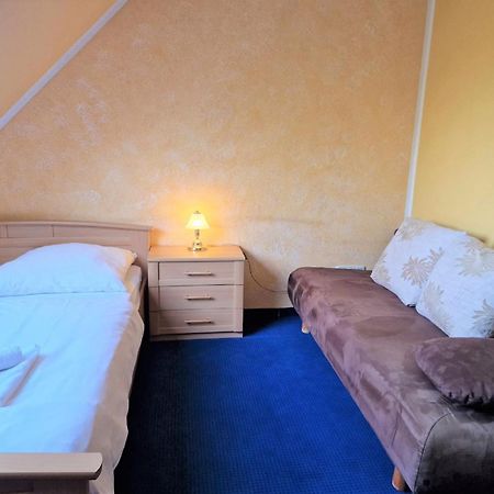Hotel Altstadt Wassenberg Ngoại thất bức ảnh