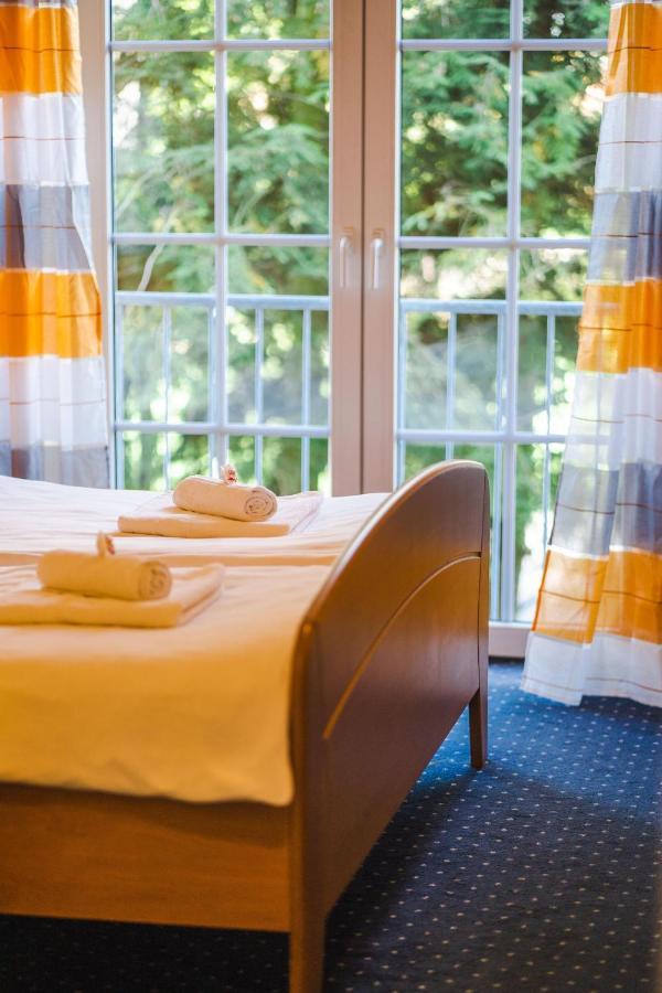 Hotel Altstadt Wassenberg Ngoại thất bức ảnh